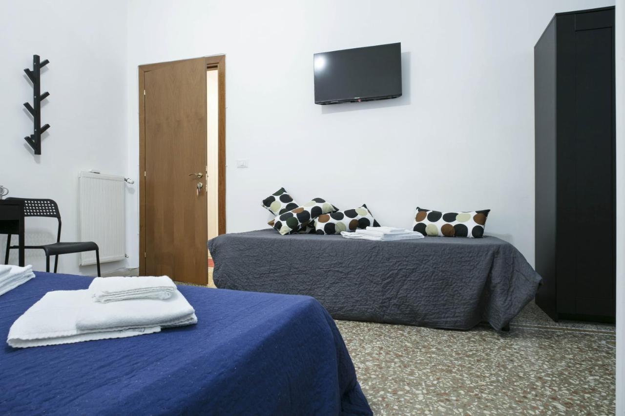 Lorenzo'S - Vatican Guest House ローマ エクステリア 写真