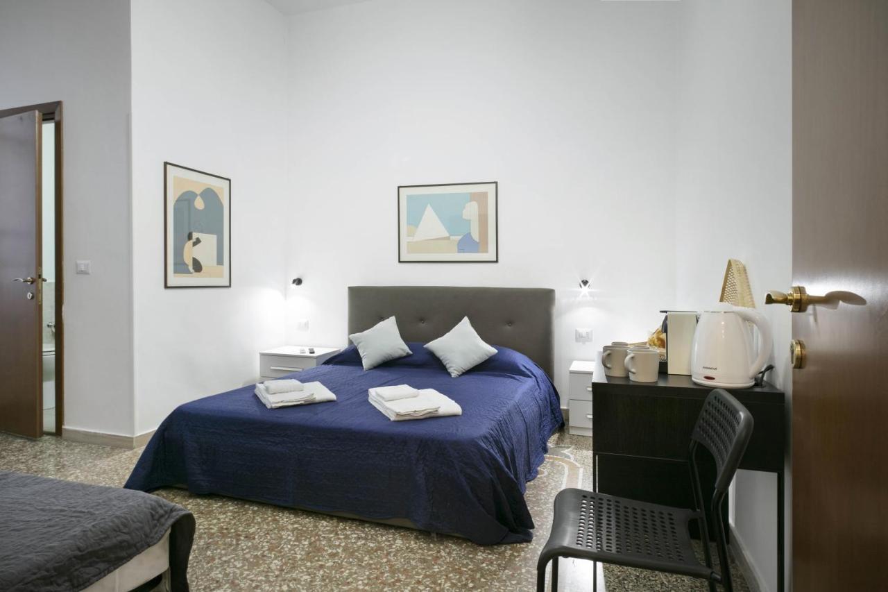 Lorenzo'S - Vatican Guest House ローマ エクステリア 写真